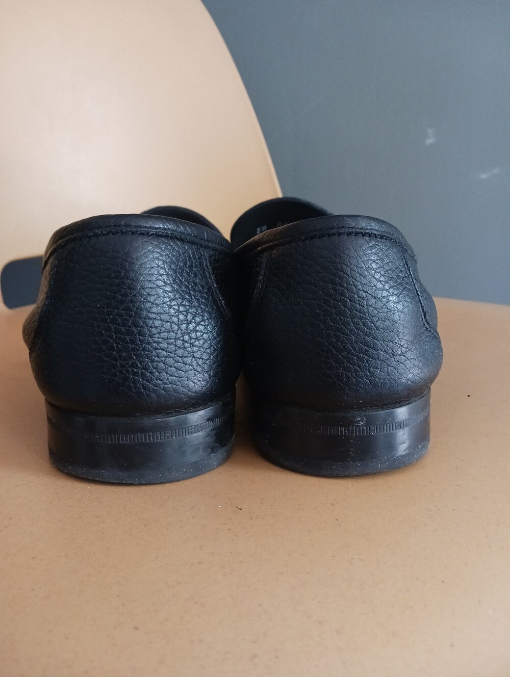 Salvatore Ferragamo Grandioso Grained Calfskin Gancini Loafers Size 11.5 - Picture 11 of 15